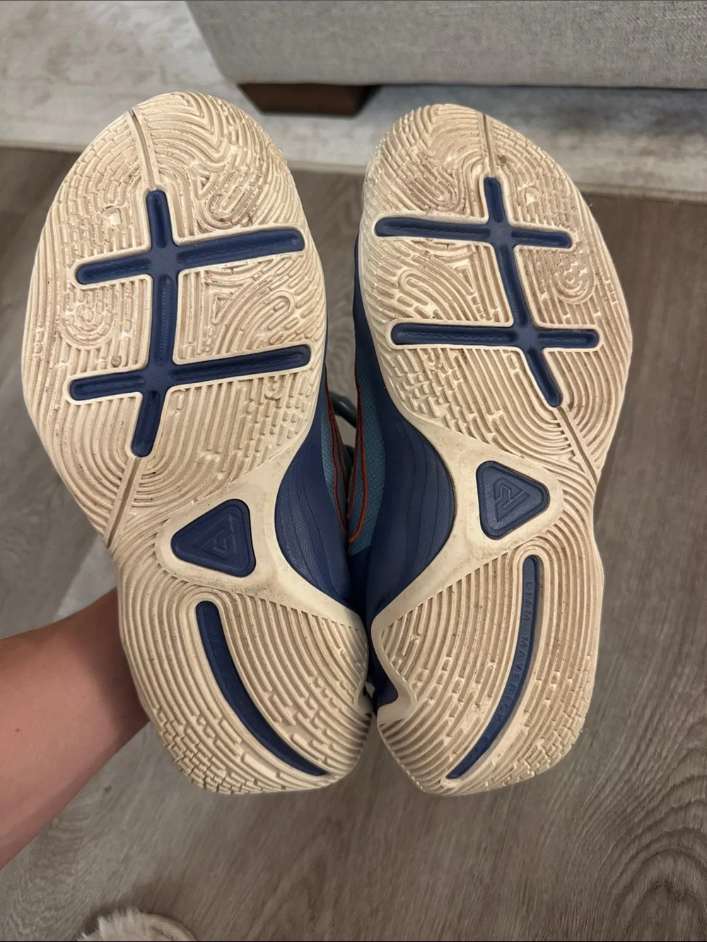 Nike Boys Youth basketball shoes-Liam Maverick Eva